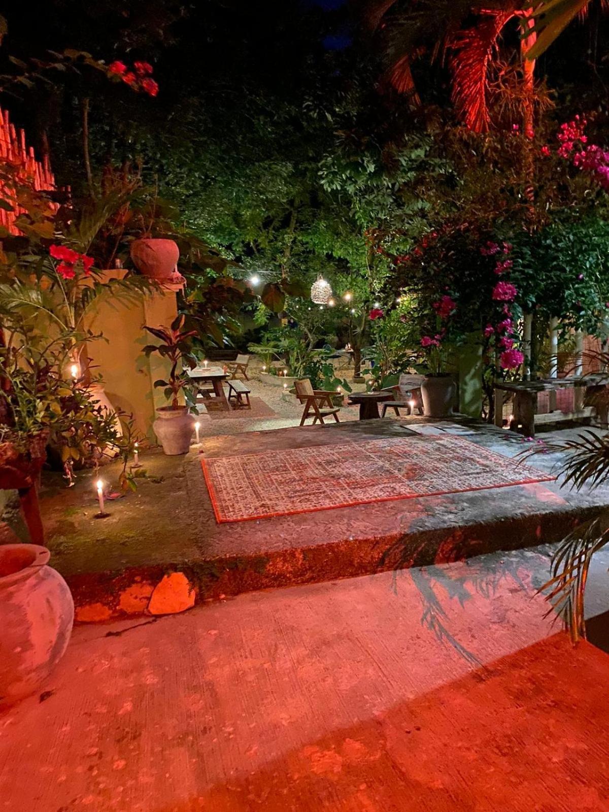 Casa Silice Guesthouse Valladolid  Eksteriør bilde